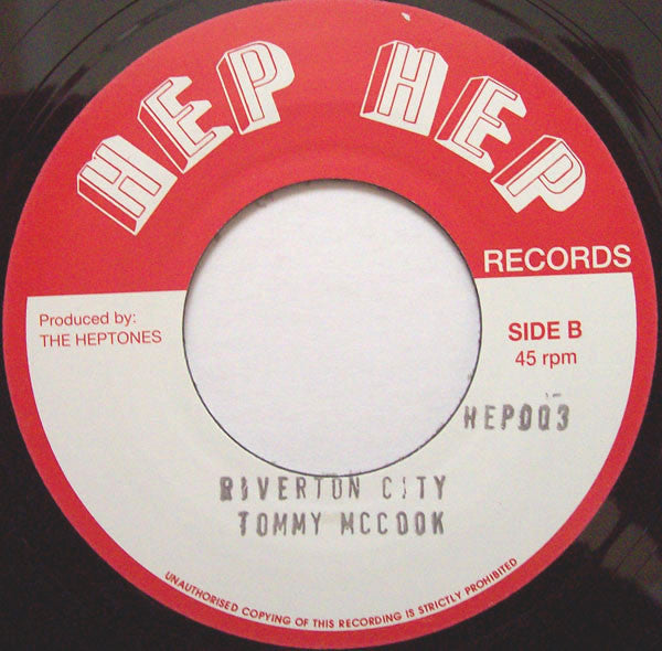 The Heptones / Tommy McCook : Gunmen Coming To Town / Riverton City (7", Single, RE, Unofficial, Sta)