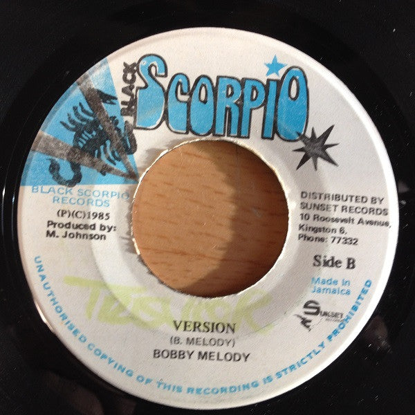 Bobby Melody : Live Stock (7")